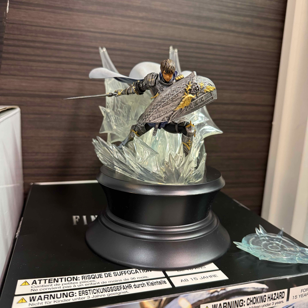 SALE!】FF 暁月のフィナーレ 特別装丁コレクターズBOX フィギュア 他 SALE!】FF 暁月のフィナーレ 特別装丁コレクターズBOX フィギュア 他