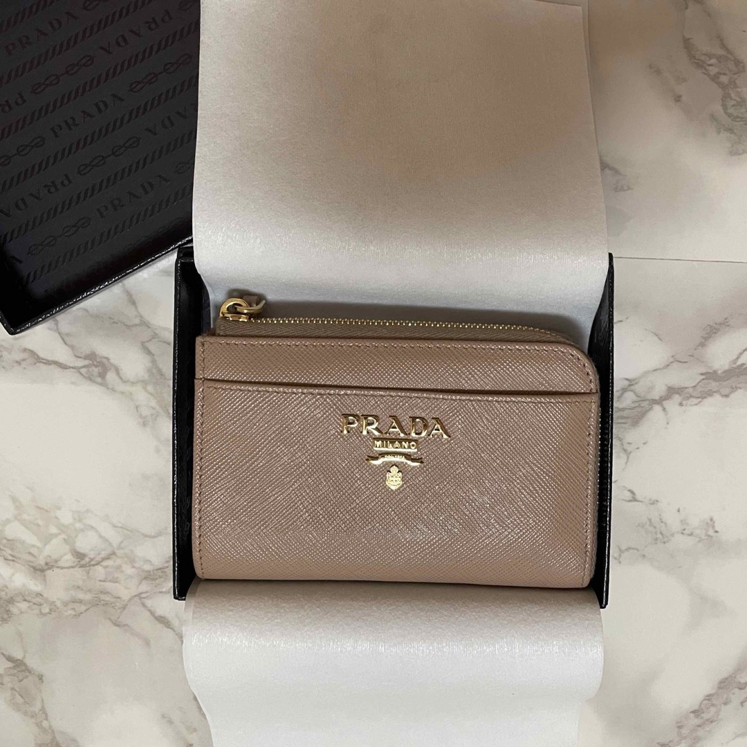 PRADA サフィアーノレザーキーケース PRADA サフィアーノレザーキーケース
