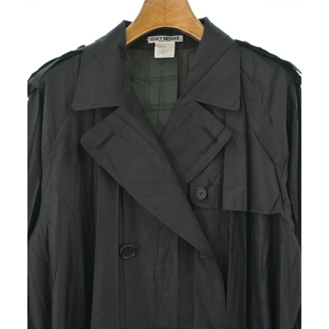 ISSEY MIYAKE イッセイミヤケ コート(その他) M 黒 【古着 ISSEY MIYAKE イッセイミヤケ コート(その他) M 黒 【古着