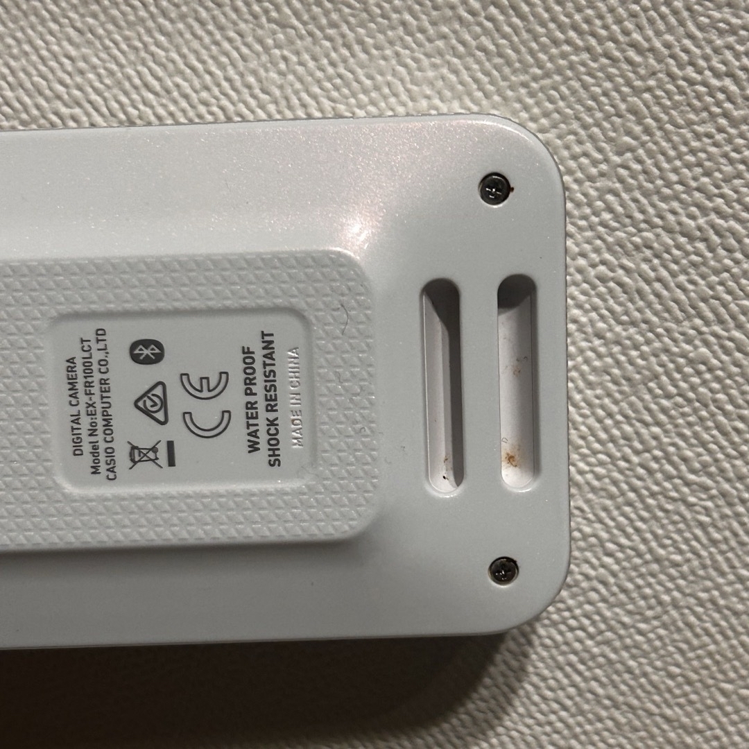 CASIO(カシオ)の【良品】CASIO EX-FR100L カメラ　自撮り  コンパクトデジカメ スマホ/家電/カメラのカメラ(コンパクトデジタルカメラ)の商品写真