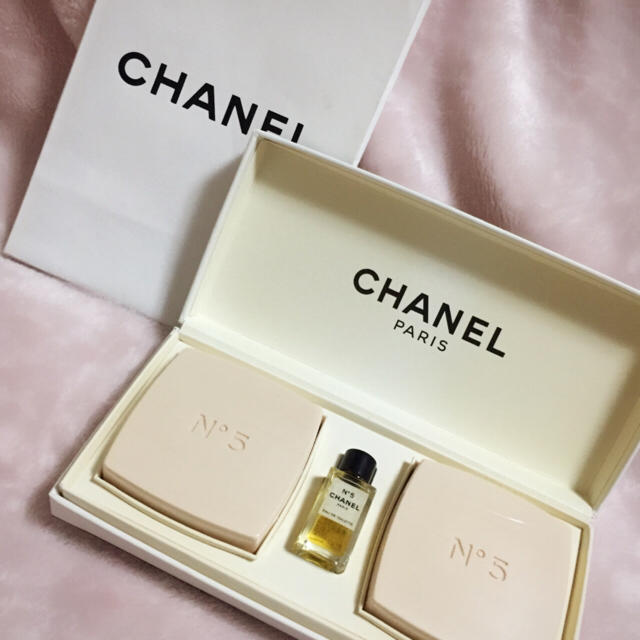 CHANEL(シャネル)の大幅値下げ！✨CHANEL 石けんセット コスメ/美容のボディケア(ボディソープ/石鹸)の商品写真