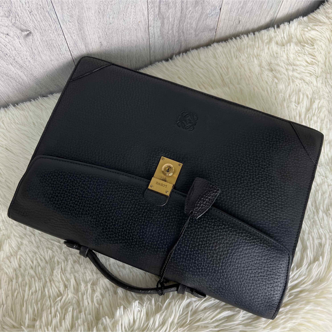 人気♡A4可♡鍵付♡LOEWE ロエベ アナグラム レザー ビジネスバッグ 人気♡A4可♡鍵付♡LOEWE ロエベ アナグラム レザー ビジネスバッグ