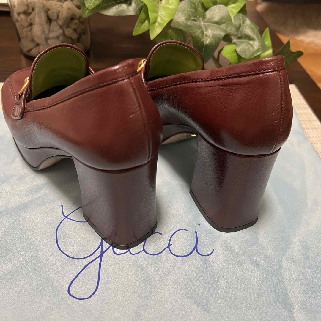 GUCCI - GUCCI グッチ ローファー 靴 赤茶 ホースビット 美品 GUCCI - GUCCI グッチ ローファー 靴 赤茶 ホースビット 美品