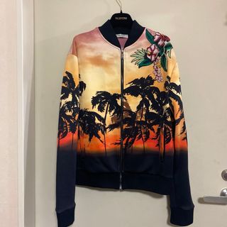 VALENTINO(ブルゾン)のフリマアイテム一覧 VALENTINO(ブルゾン)のフリマアイテム一覧