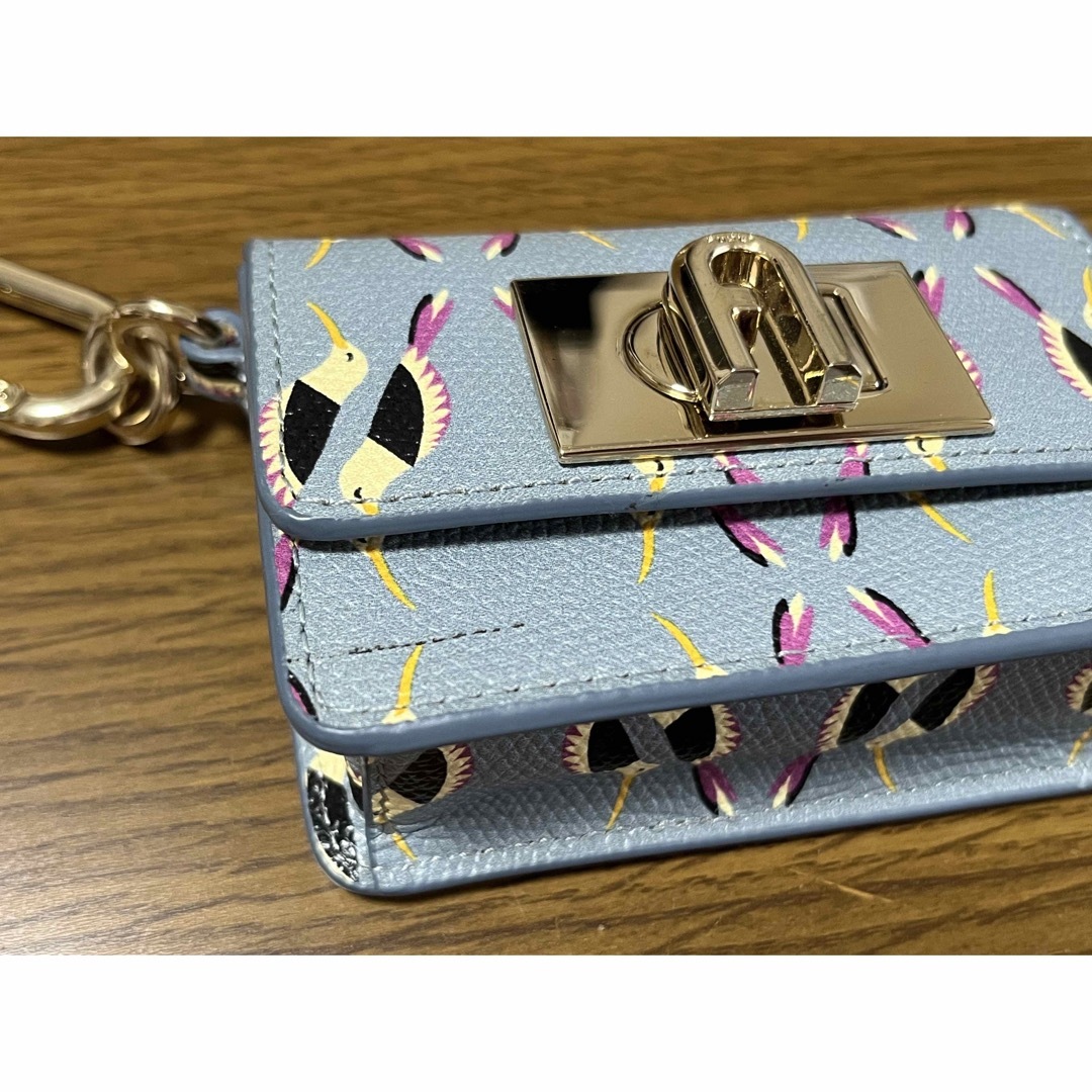 FURLA - FURLA フルラ 鳥柄 スマホショルダー チェーン FURLA - FURLA フルラ 鳥柄 スマホショルダー チェーン