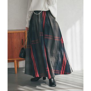 ラブティックボンボン(La boutique BonBon)のLa boutique BonBon チェックスカート(ロングスカート)