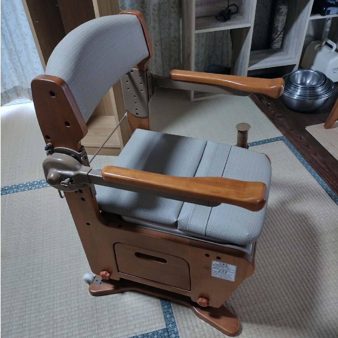 KYNE × IRI ポスター B2 KYNE × IRI ポスター B2