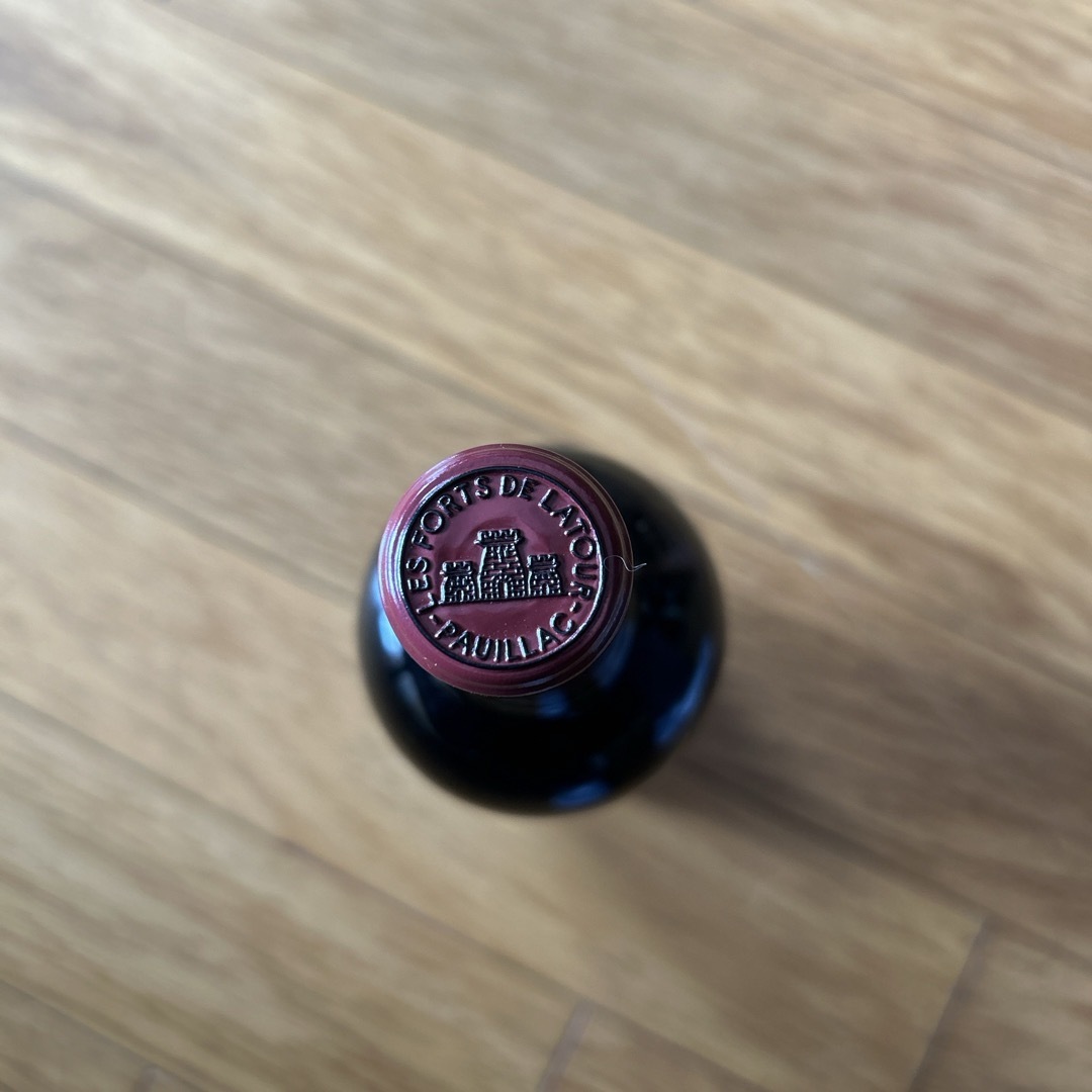 LES FORTS DE LATOUR 2013年 未開封 ワイン LES FORTS DE LATOUR 2013年 未開封 ワイン
