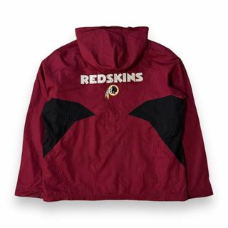 Reebok(ナイロンジャケット ・ レッド/赤色系)のフリマ Reebok(ナイロンジャケット ・ レッド/赤色系)のフリマ