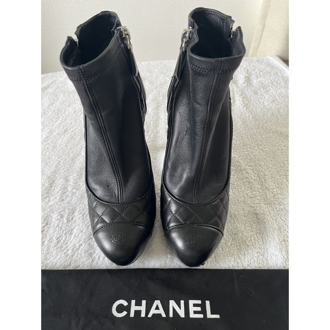 美品】CHANELのショートブーツ37 美品】CHANELのショートブーツ37