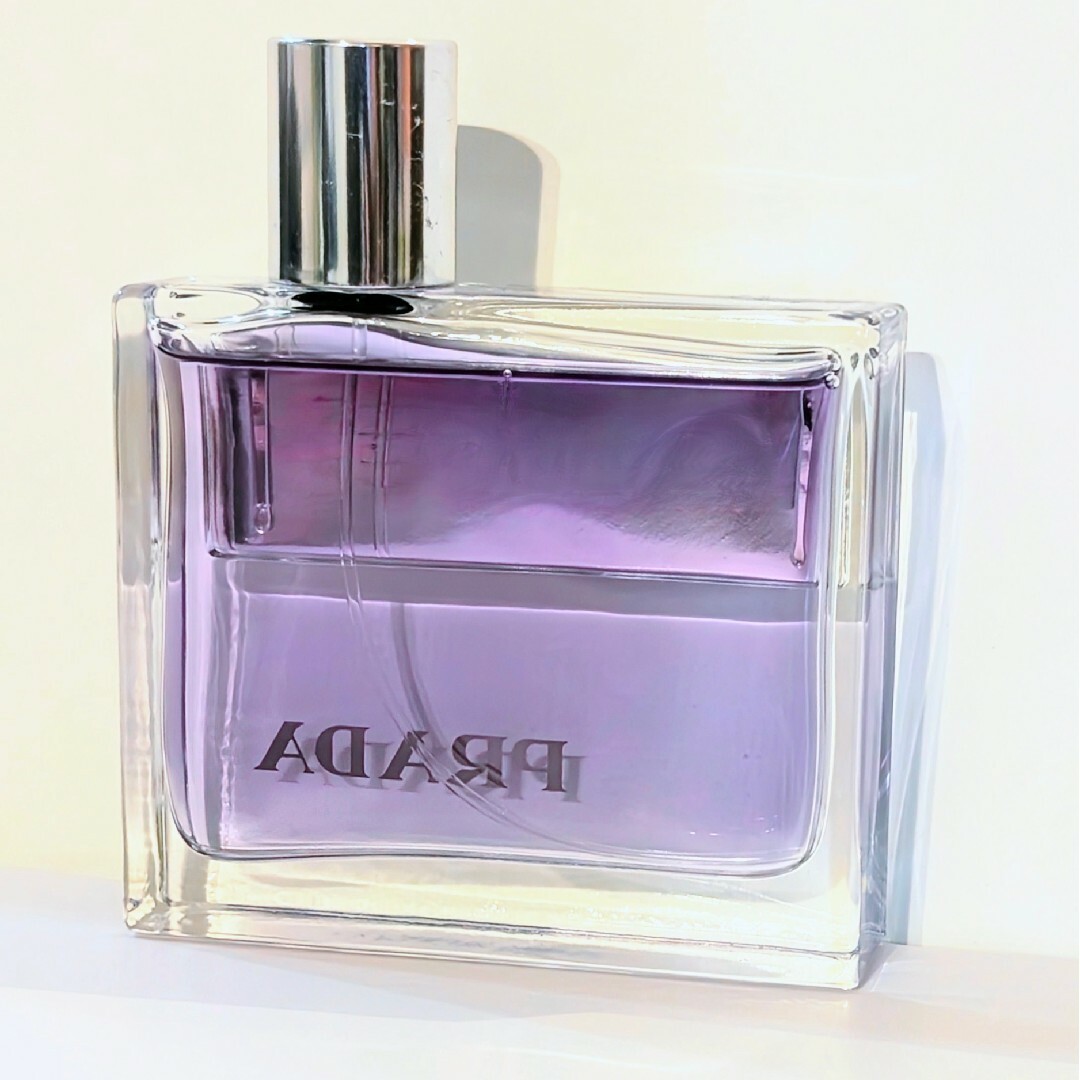 PRADA - 【9割残】プラダマン オードトワレ 50mlの通販 by PRADA - 【9割残】プラダマン オードトワレ 50mlの通販 by