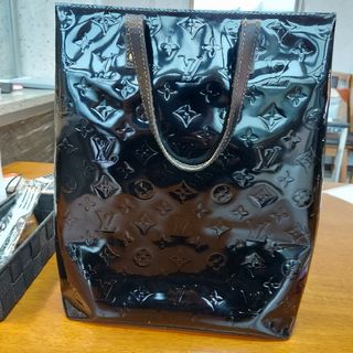 LOUIS VUITTON(ショルダーバッグ ・ ブラック/黒色系)のフリマ LOUIS VUITTON(ショルダーバッグ ・ ブラック/黒色系)のフリマ