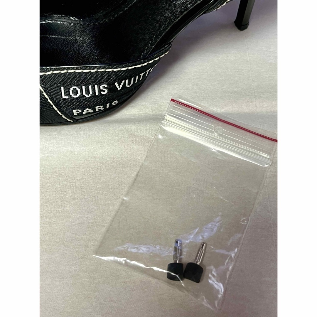 LOUIS VUITTON - LouisVuittonルイヴィトン エナメルパンプス LOUIS VUITTON - LouisVuittonルイヴィトン エナメルパンプス