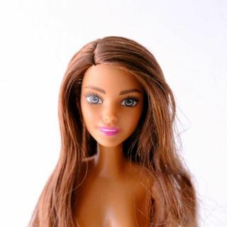 マテル(MATTEL)のバービー人形　Barbie バービー　キュートにポーズシリーズ(ぬいぐるみ/人形)