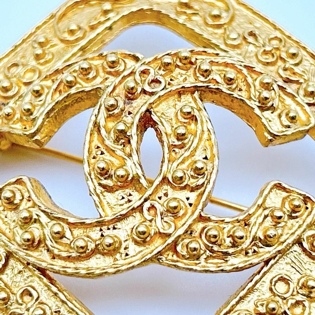 CHANEL - 【美品・鑑定済み!】シャネル ブローチ ヴィンテージ CHANEL - 【美品・鑑定済み!】シャネル ブローチ ヴィンテージ
