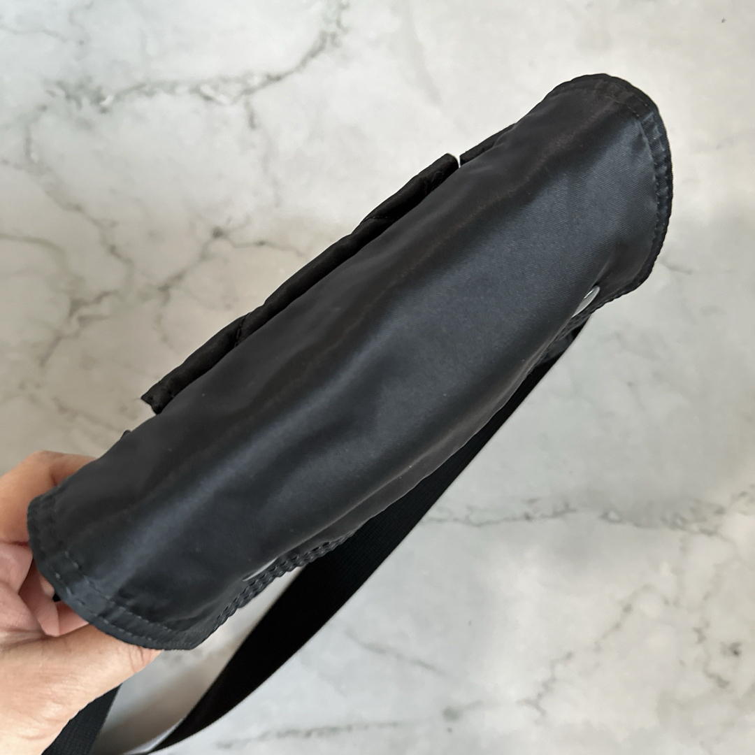 PORTER - ポーター 【美品】 ミニショルダーバッグ お財布 PORTER - ポーター 【美品】 ミニショルダーバッグ お財布
