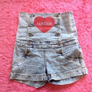 ナディア(NADIA)のNADIA ハイウエストパンツ(ショートパンツ)