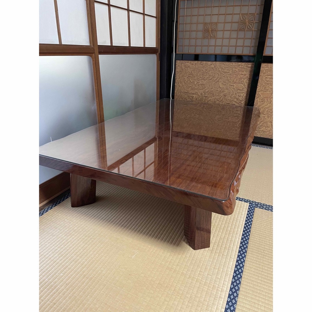 300万ドルの椅子 ロータリーヒロ社製 300万ドルの椅子 ロータリーヒロ社製