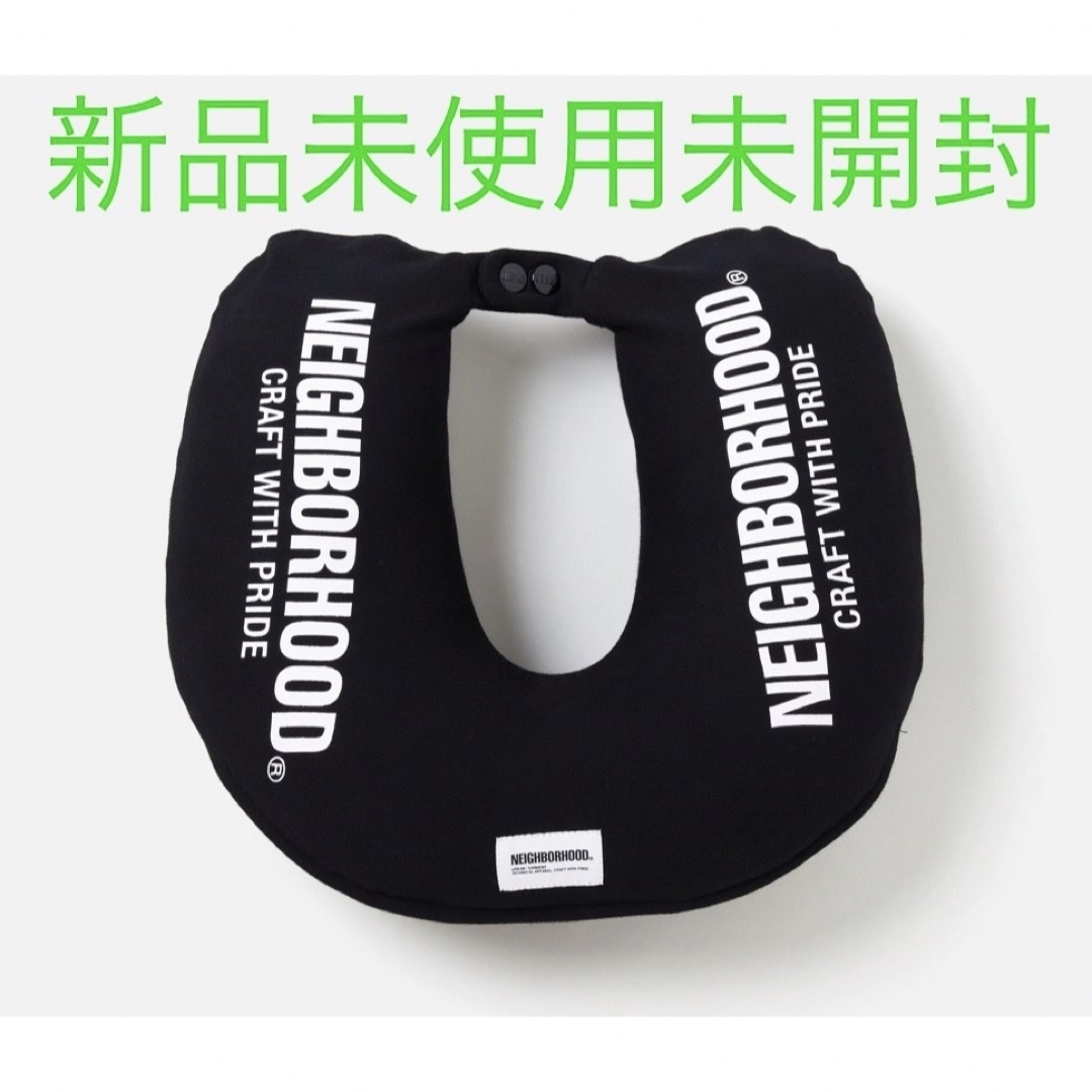 NEIGHBORHOOD - LOGO NECK PILLOW | HBX - ハイプビースト NEIGHBORHOOD - LOGO NECK PILLOW | HBX - ハイプビースト