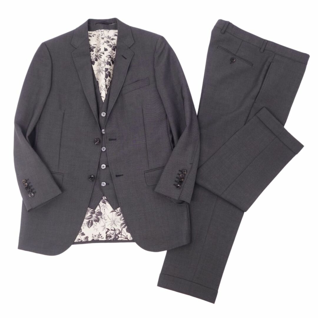 GUCCI - 美品 グッチ GUCCI セットアップ スーツ 3ピース ベスト GUCCI - 美品 グッチ GUCCI セットアップ スーツ 3ピース ベスト