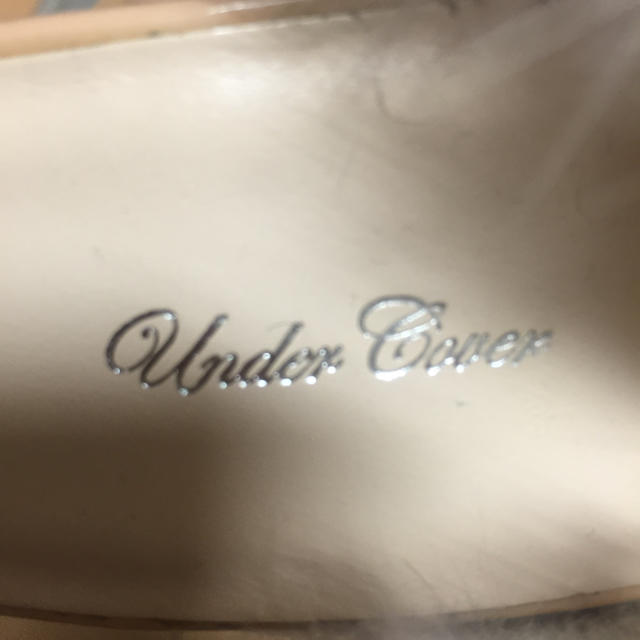 UNDERCOVER(アンダーカバー)のヴィンテージundercoverエナメルパンプス レディースの靴/シューズ(ハイヒール/パンプス)の商品写真