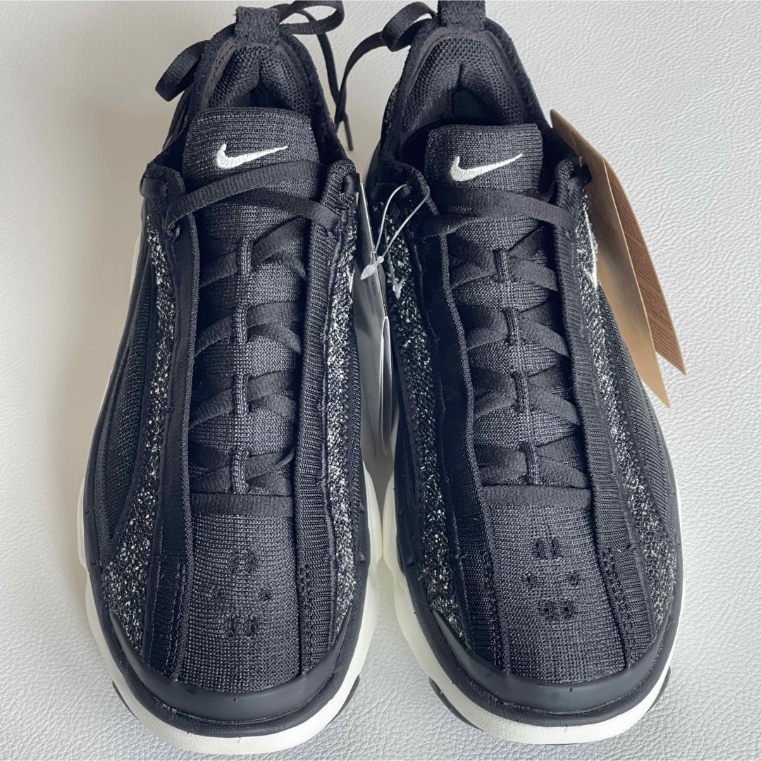 24センチ NIKE フライニット ブルーム ブラック ホワイト ウィメンズ 24センチ NIKE フライニット ブルーム ブラック ホワイト ウィメンズ
