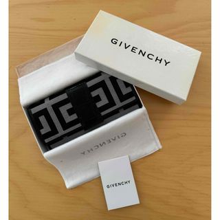 GIVENCHY(財布)のフリマアイテム一覧 GIVENCHY(財布)のフリマアイテム一覧