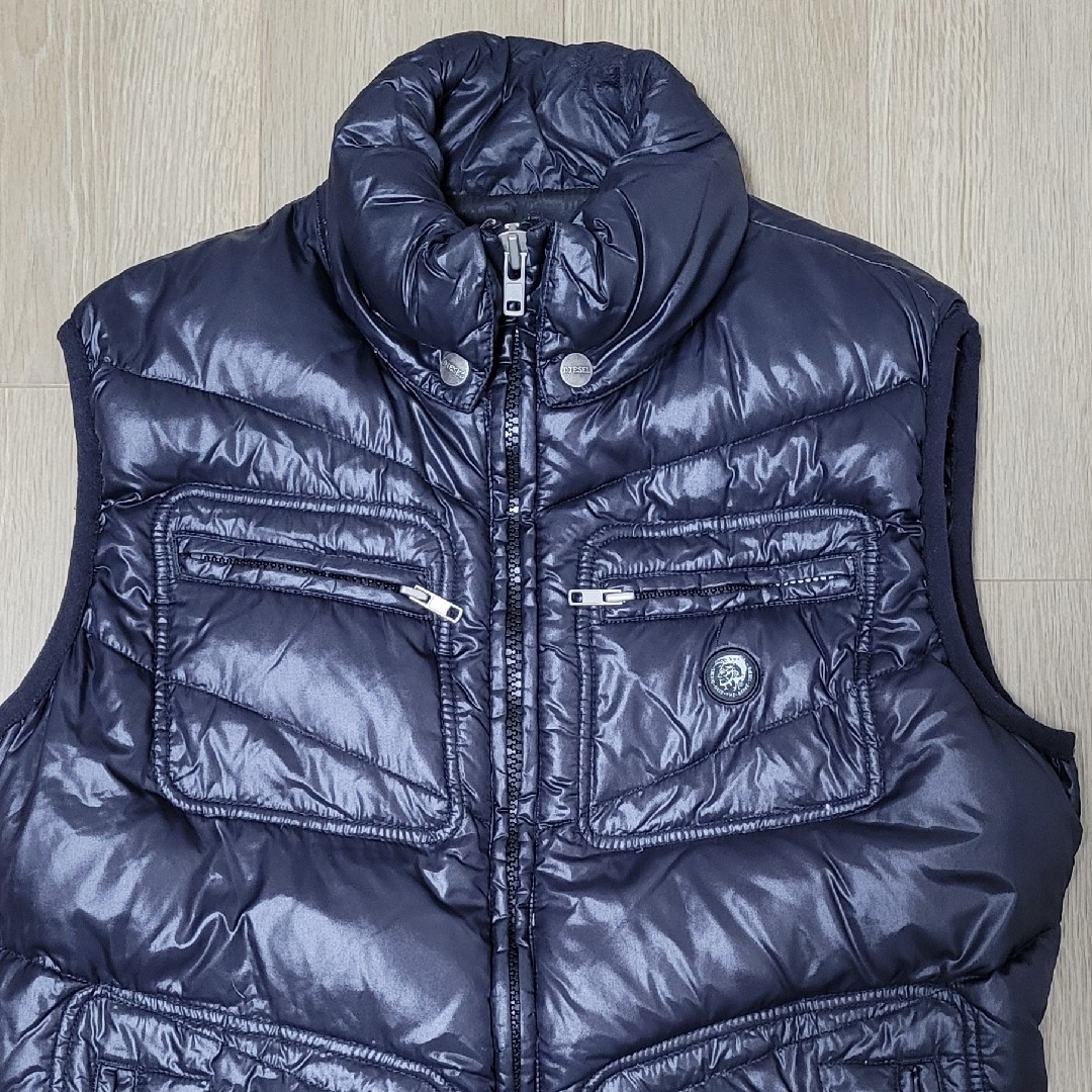 DIESEL - DIESEL ダウンベスト ネイビー サイズ Mの通販 by DIESEL - DIESEL ダウンベスト ネイビー サイズ Mの通販 by