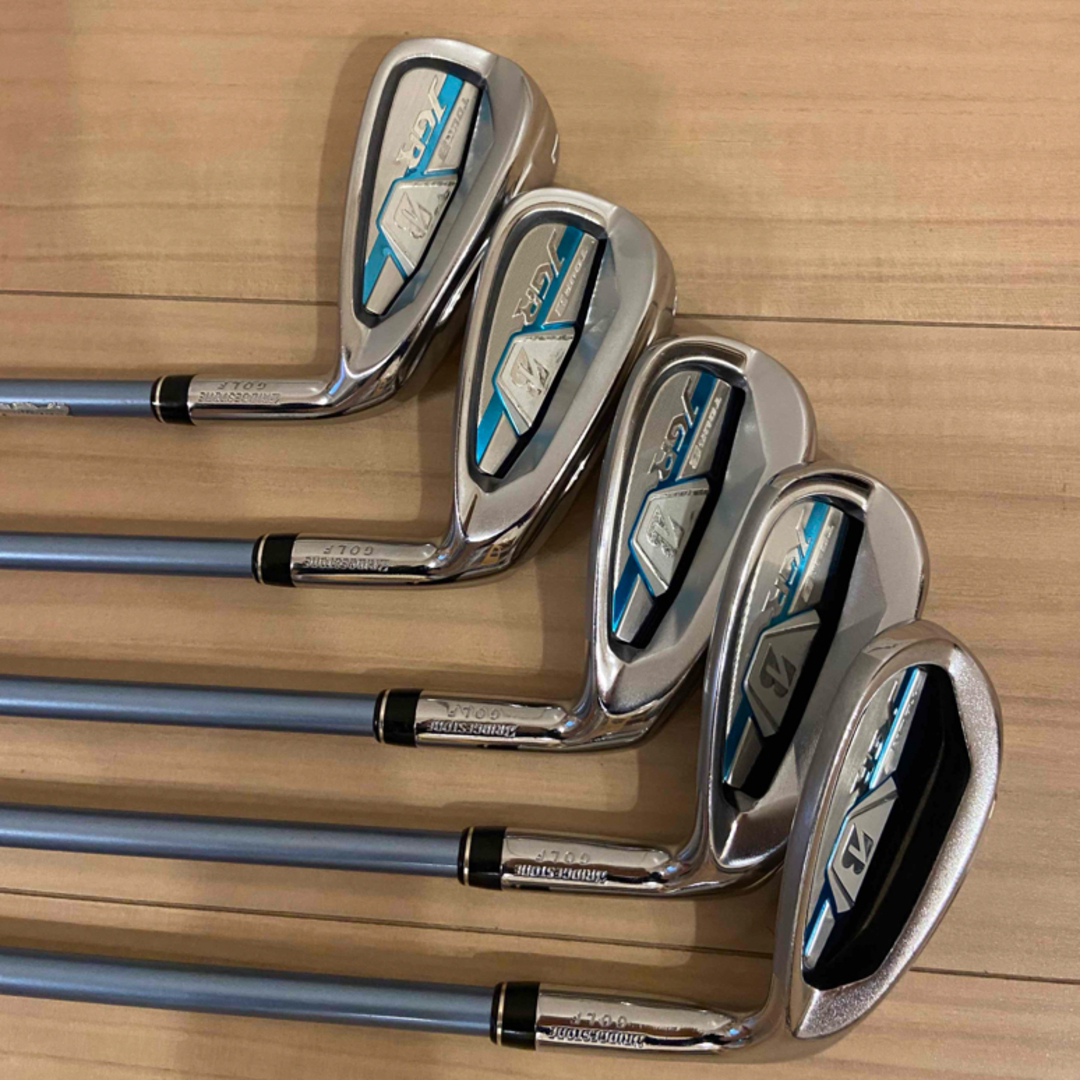 【美品】ブリヂストン TOUR B JGR レディースアイアンセット 5本 右 : BRIDGESTONE(ブリヂストン) TOUR B J-GR LADY