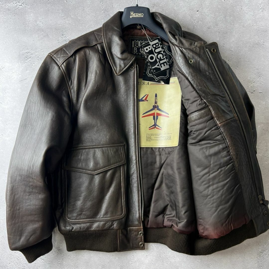 VINTAGE - BUGLE BOY 中綿入り 羊革 本革 A-2 フライト VINTAGE - BUGLE BOY 中綿入り 羊革 本革 A-2 フライト