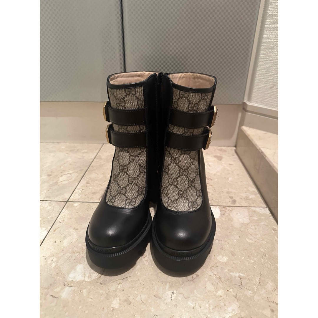 GUCCI - 期間限定セールGUCCIの GGスプリーム レザー アンクル GUCCI - 期間限定セールGUCCIの GGスプリーム レザー アンクル