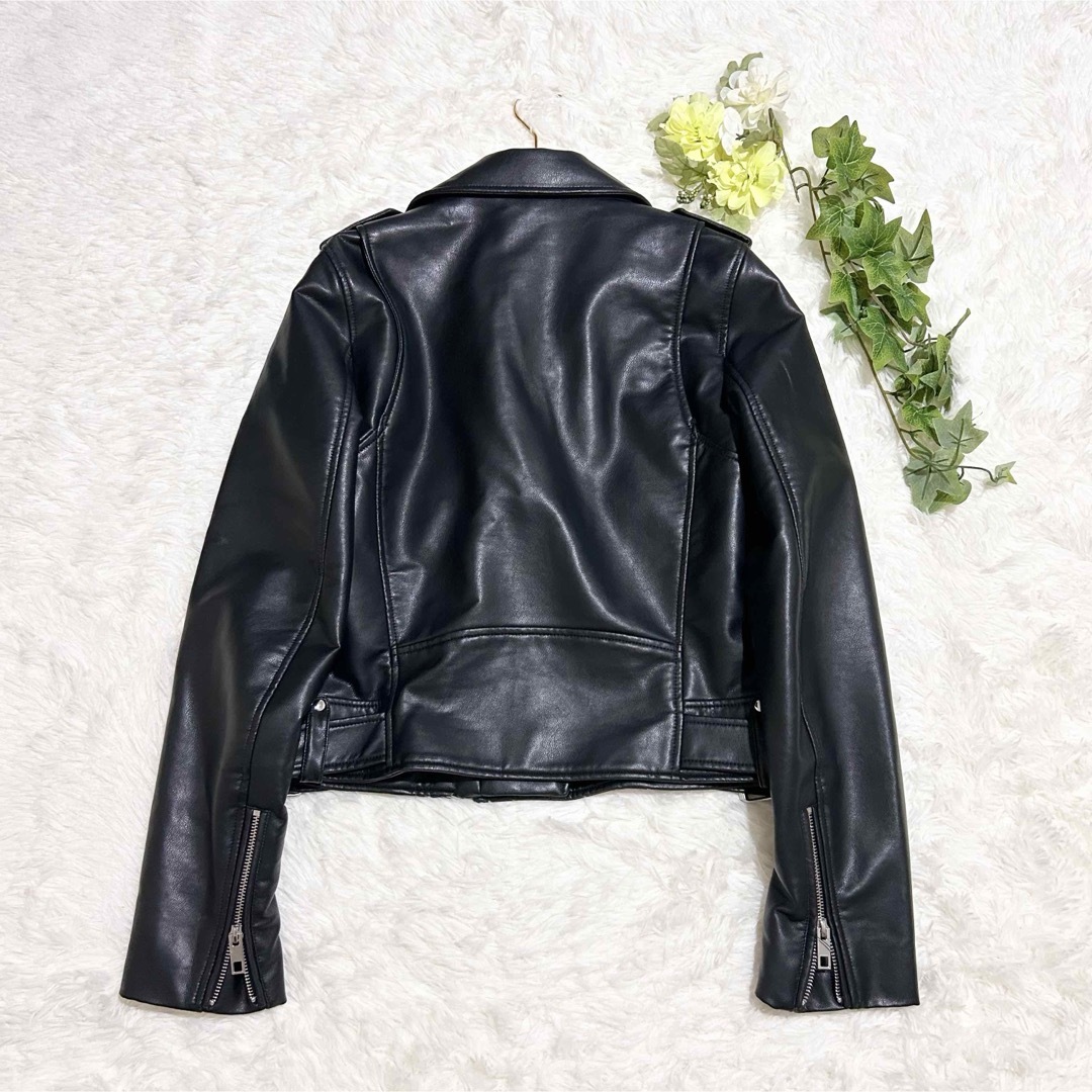 ZARA - 定番人気 美品 ZARA ザラ フェイクレザー ライダース ZARA - 定番人気 美品 ZARA ザラ フェイクレザー ライダース