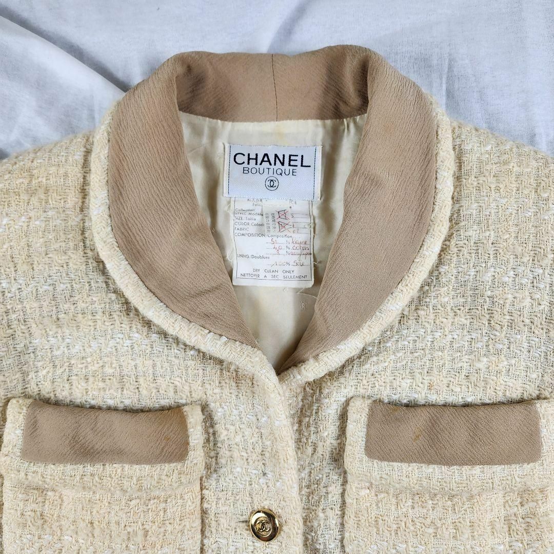 CHANEL - 【 激レア 】 シャネル ツイードジャケット ココマーク CHANEL - 【 激レア 】 シャネル ツイードジャケット ココマーク