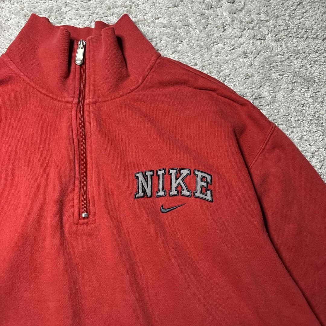 NIKE - ナイキ NIKE ハーフジップ スウェット ワンポイント刺繍 NIKE - ナイキ NIKE ハーフジップ スウェット ワンポイント刺繍