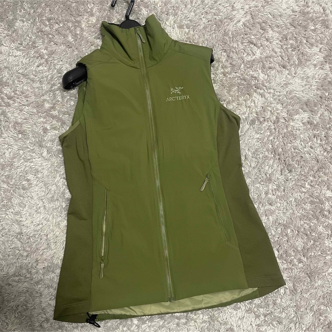 極美品 ARC´TERYX アークテリクス ATOM SL VEST レディース 極美品 ARC´TERYX アークテリクス ATOM SL VEST レディース