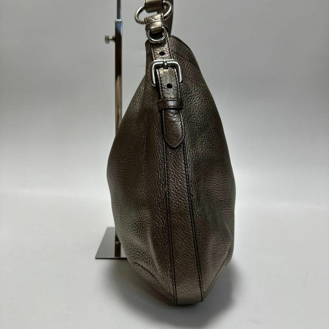 PRADA - b83【美品】プラダ ヴィッテロ レザー ロゴ金具 ワン PRADA - b83【美品】プラダ ヴィッテロ レザー ロゴ金具 ワン