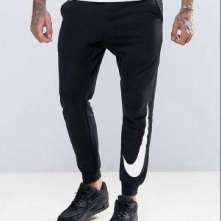 ナイキ(NIKE)の《新品同様》NIKE ナイキ ハイブリッドジョガー テックフリース  M(その他)