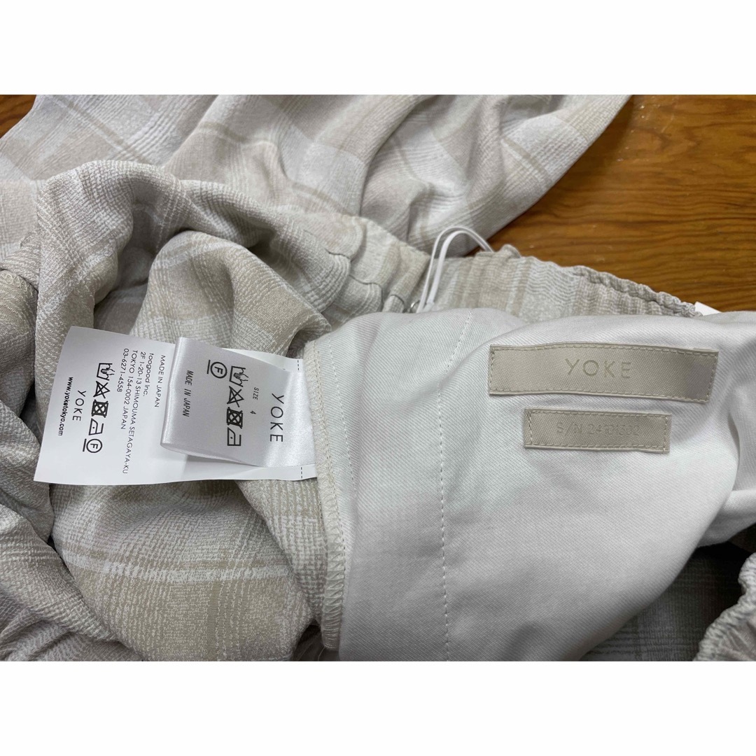 YOKE - 新品 YOKE ヨークPLAID JACQUARD EASY PANTS パンツの YOKE - 新品 YOKE ヨークPLAID JACQUARD EASY PANTS パンツの
