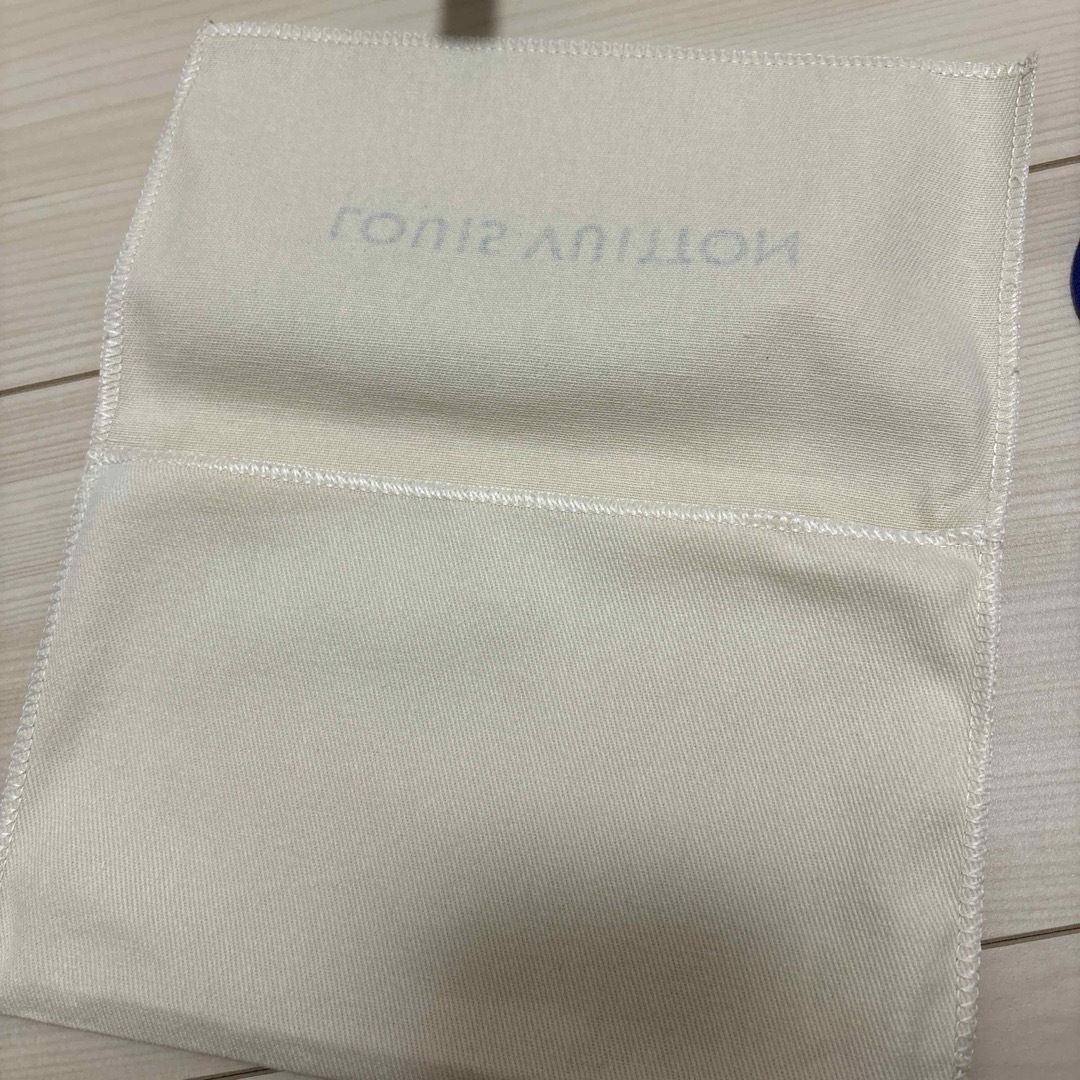 LOUIS VUITTON(ルイヴィトン)のルイヴィトン　【箱＋中袋＋紐】 インテリア/住まい/日用品の収納家具(ケース/ボックス)の商品写真