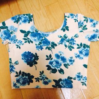 アメリカンアパレル(American Apparel)の♡花柄ピタTシャツ♡(Tシャツ(半袖/袖なし))