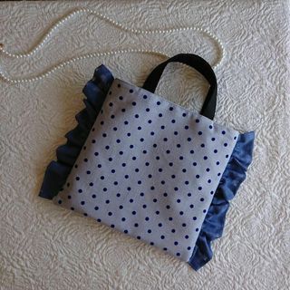 ハンドメイド♡　フランス製ドット生地　フリルバッグ♡　トートバッグ　サブバッグ(バッグ)