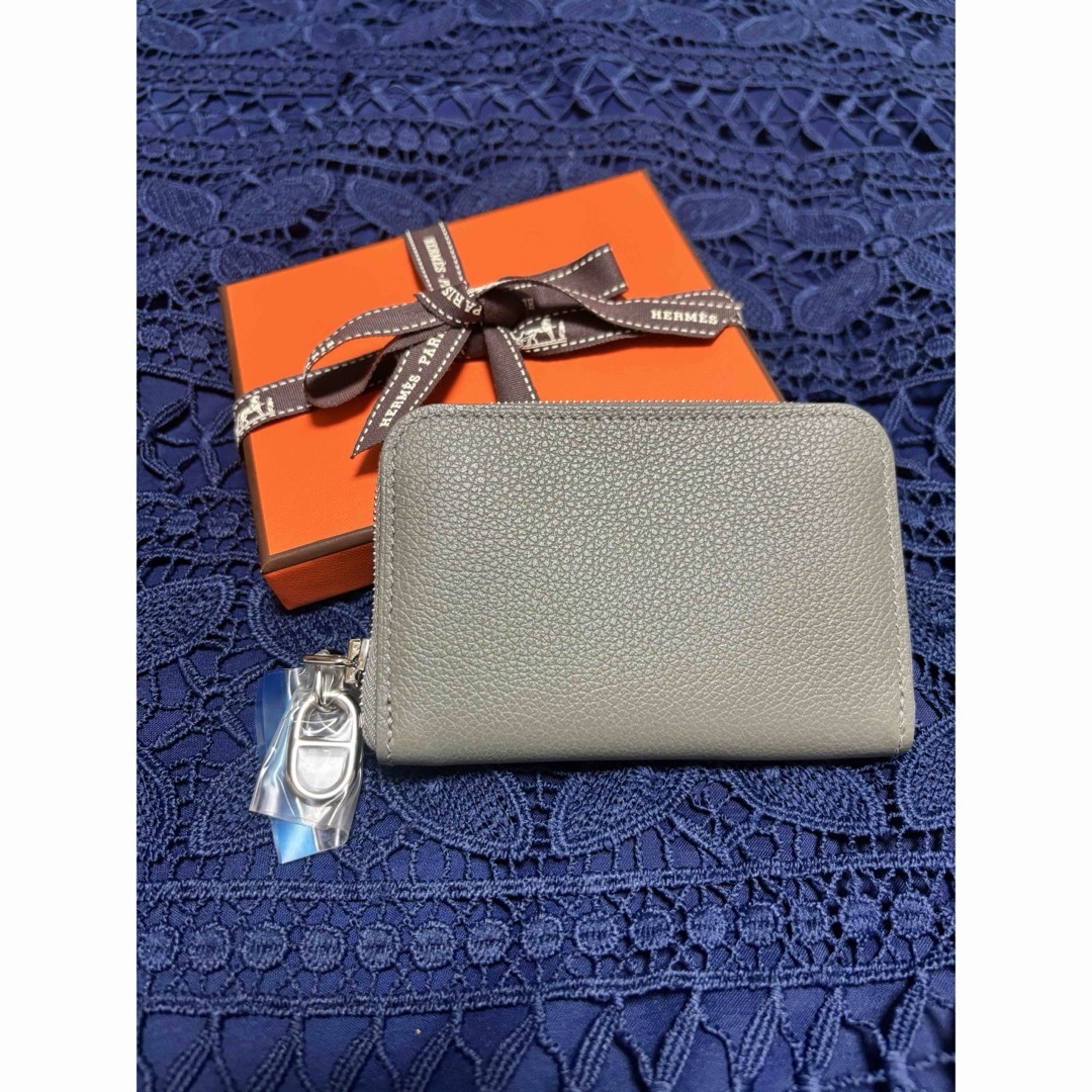 HERMES - 新品未使用 エルメス ジップアンゴー コンパクト HERMES - 新品未使用 エルメス ジップアンゴー コンパクト