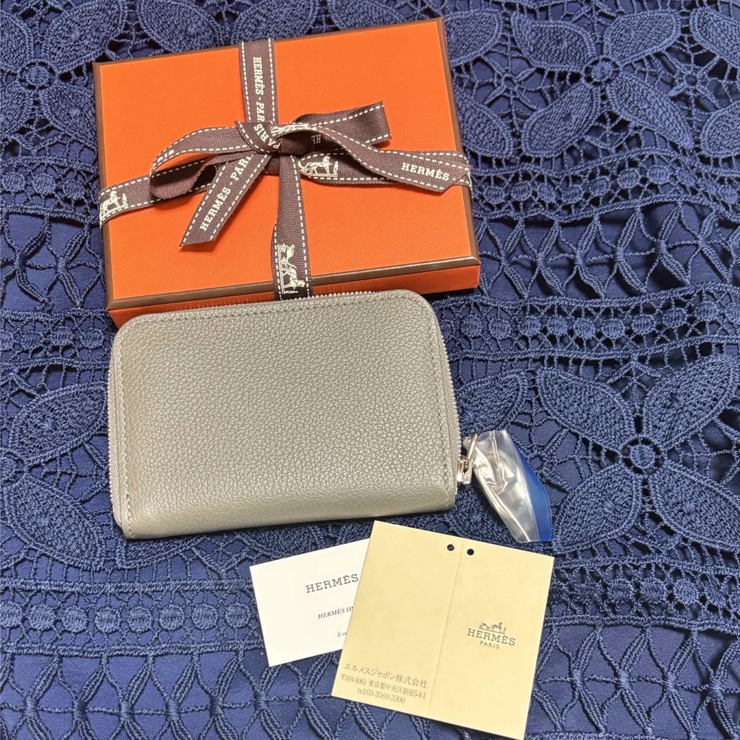 HERMES - 新品未使用 エルメス ジップアンゴー コンパクト HERMES - 新品未使用 エルメス ジップアンゴー コンパクト