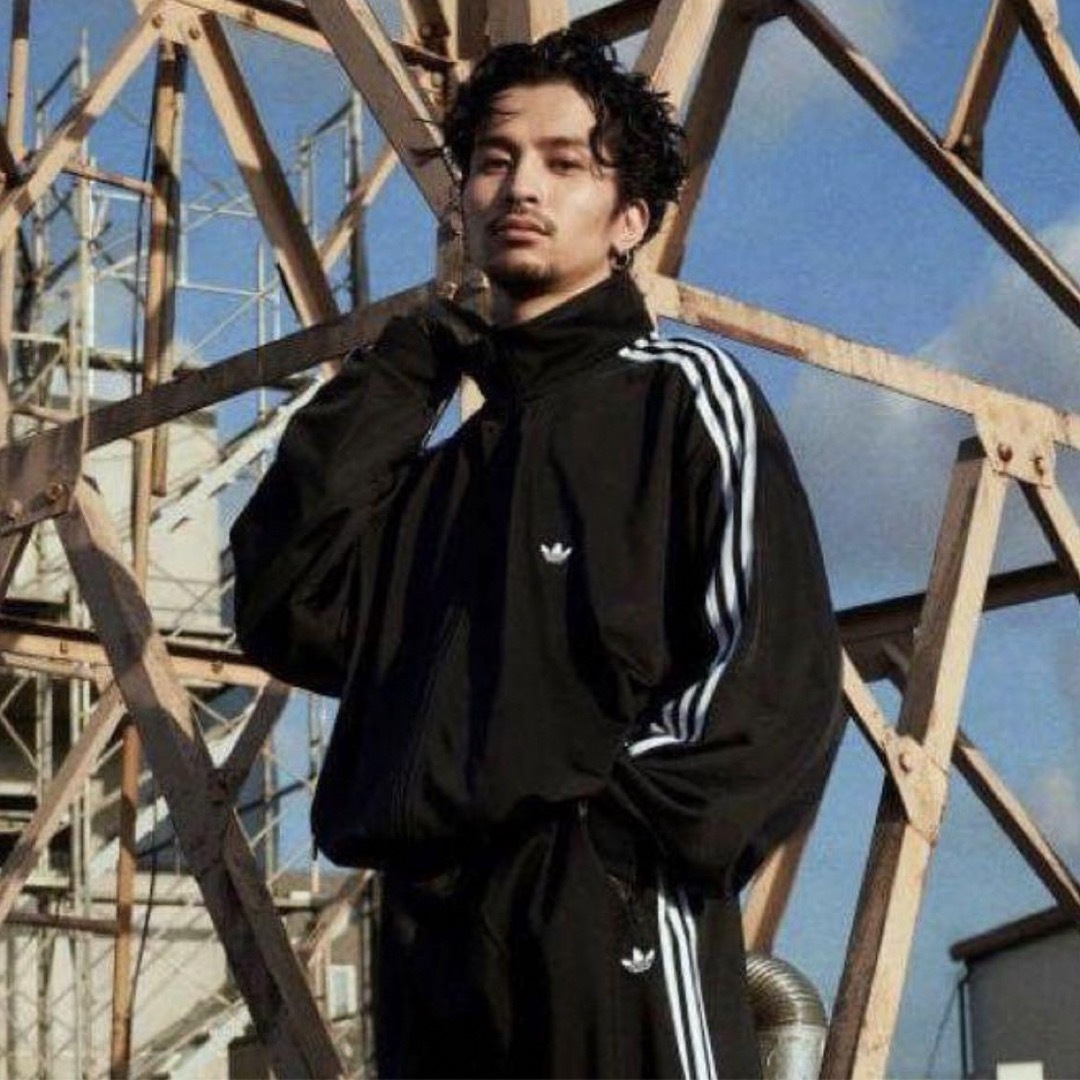 adidas - adidas 常田大希着用 BECKENBAUER TT XL ブラックの adidas - adidas 常田大希着用 BECKENBAUER TT XL ブラックの