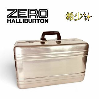 ZERO HALLIBURTON(ゴールド/金色系)のフリマアイテム一覧 ZERO HALLIBURTON(ゴールド/金色系)のフリマアイテム一覧