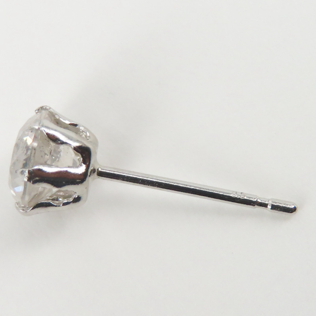 Pt900 天然ダイヤモンド0.5ct片耳ピアス 新品 グレー〜ブラウン系 Pt900 天然ダイヤモンド0.5ct片耳ピアス 新品 グレー〜ブラウン系