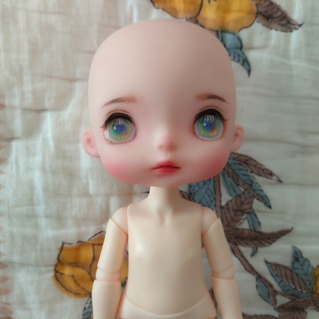 MonstDoll/モンストドールのカスタムペイント、グリーン&ブルー MonstDoll/モンストドールのカスタムペイント、グリーン&ブルー