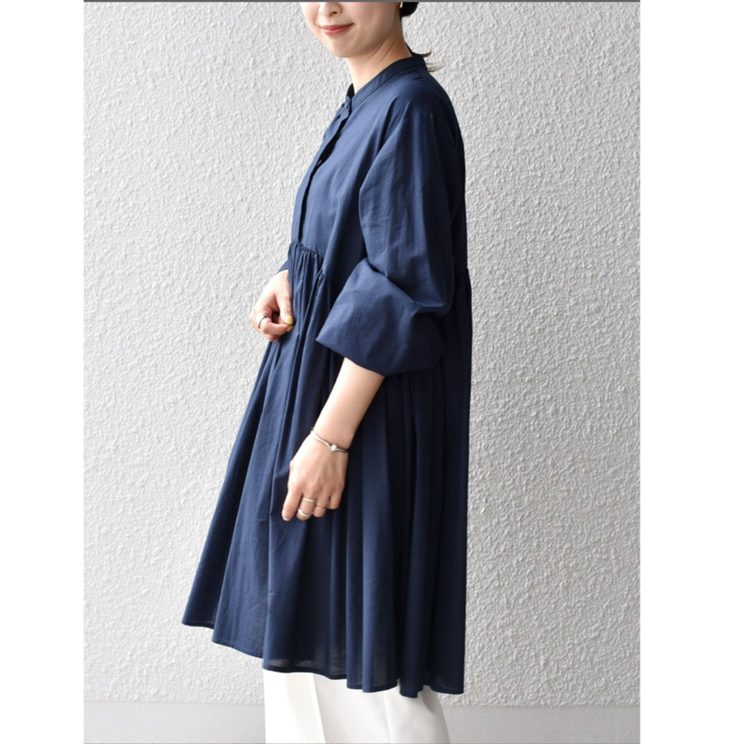 SHIPS for women(シップスフォーウィメン)のSHIPS WOMEN ウエストギャザースタンド　フリーサイズカラーチュニック レディースのワンピース(ひざ丈ワンピース)の商品写真