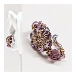 葡萄色硝子×パープルアンティークフラワー❁調節可能ワイヤービーズイヤーカフ(イヤリング)