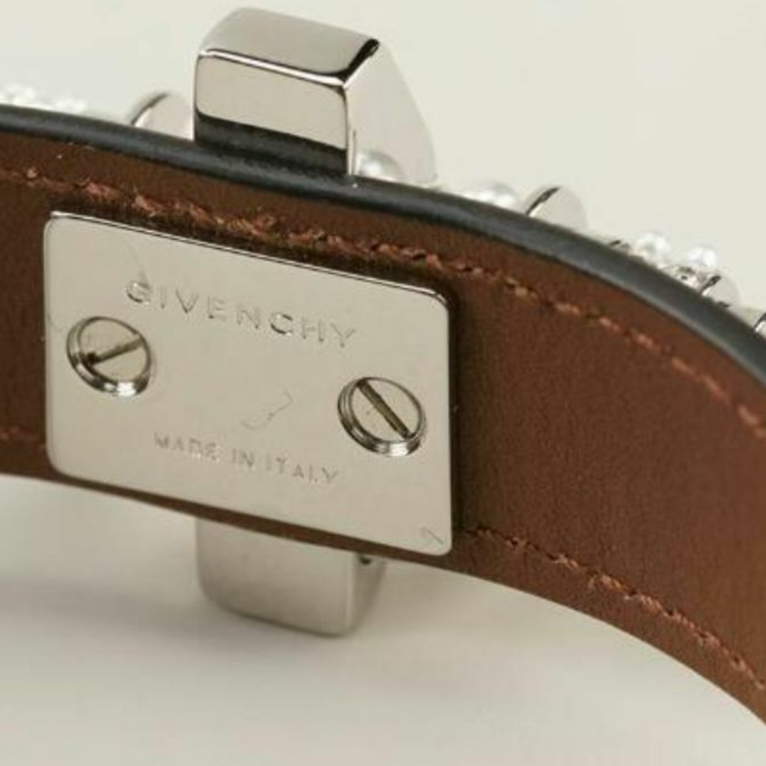 GIVENCHY - GIVENCHYRICCARDOTISCIオブセディアレザーブレス GIVENCHY - GIVENCHYRICCARDOTISCIオブセディアレザーブレス